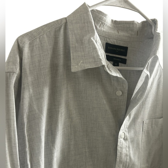 Banana Republic Button Up - Picture 2 of 3